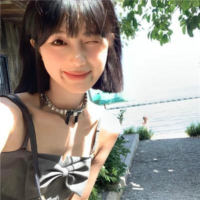 猫眼女枪手